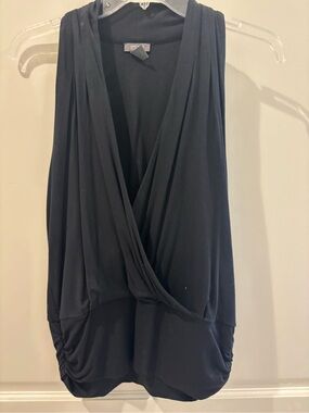 Kenneth Cole Black Draped V-Neck Sleeveless Top